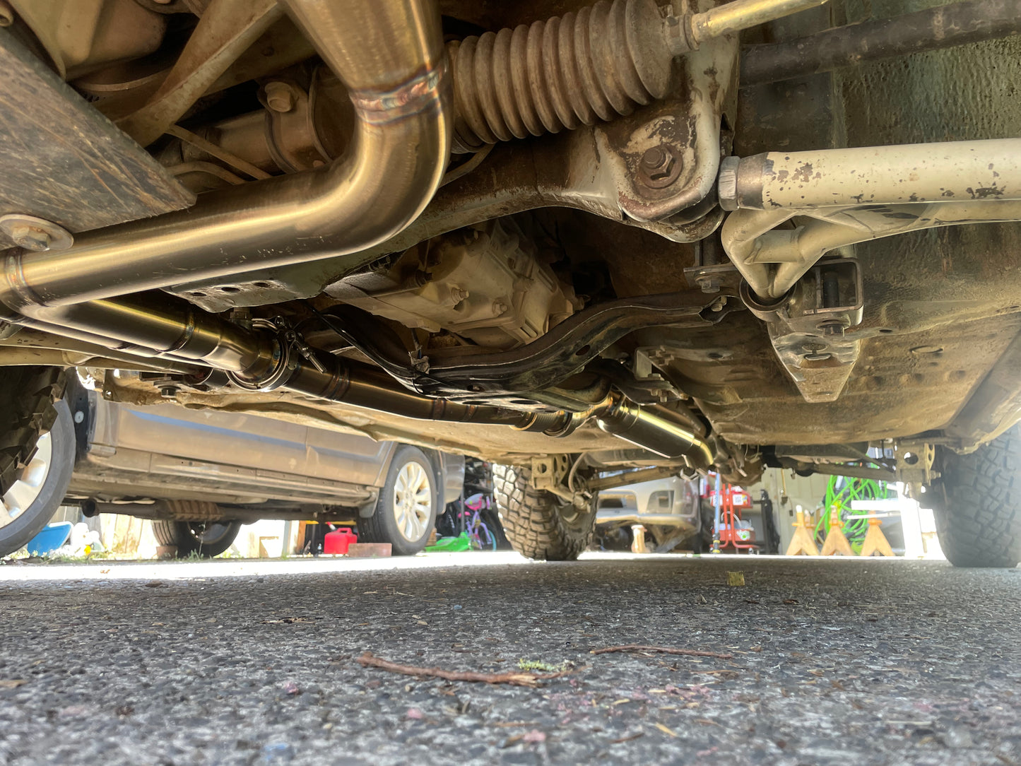 EZ30D High Clearance exhaust Manifold