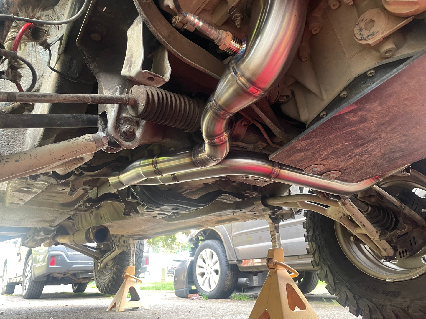 EZ30D High Clearance exhaust Manifold